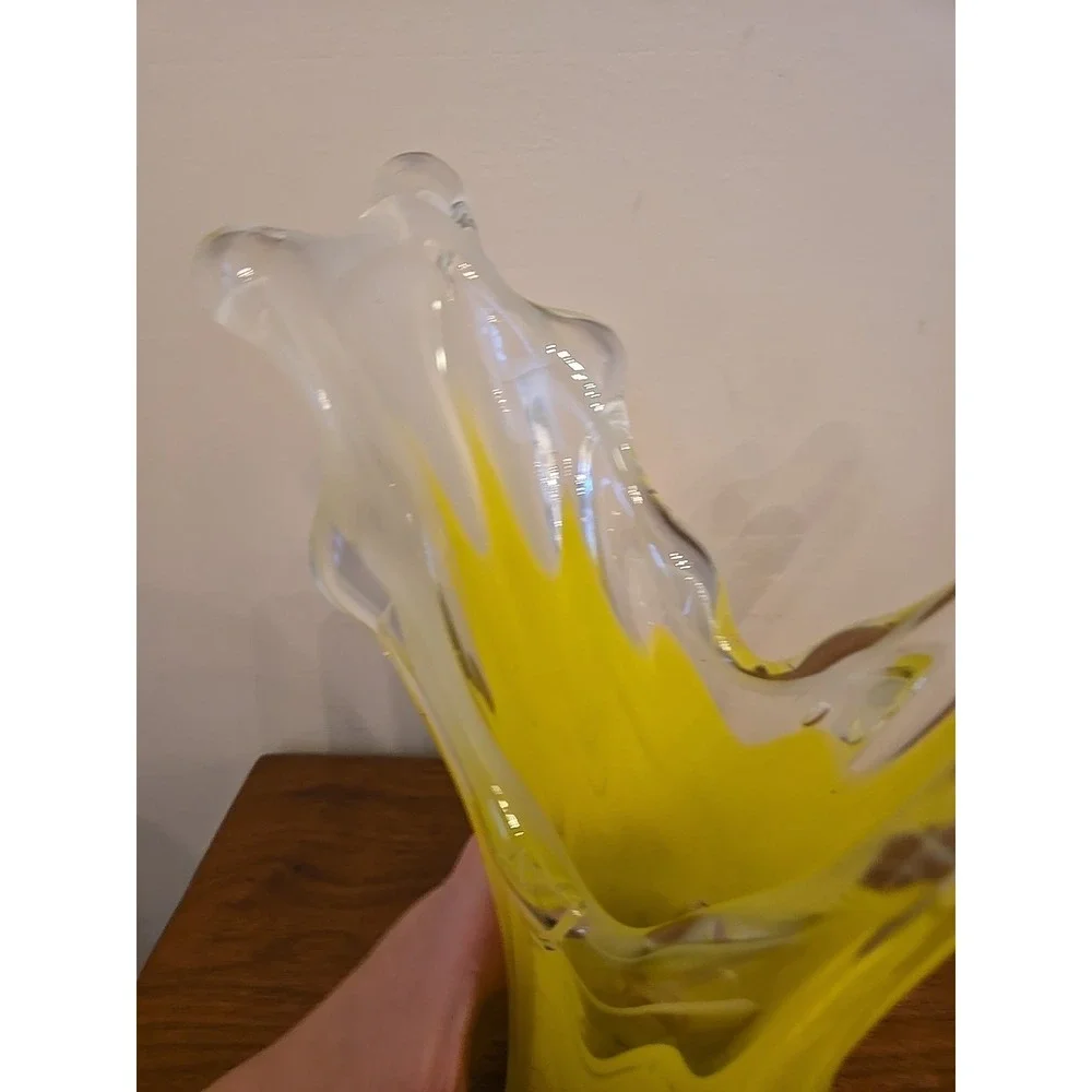 Vintage Dramatic Art Glass Yellow Swirl Swung Wave Vase Clear 11.25in